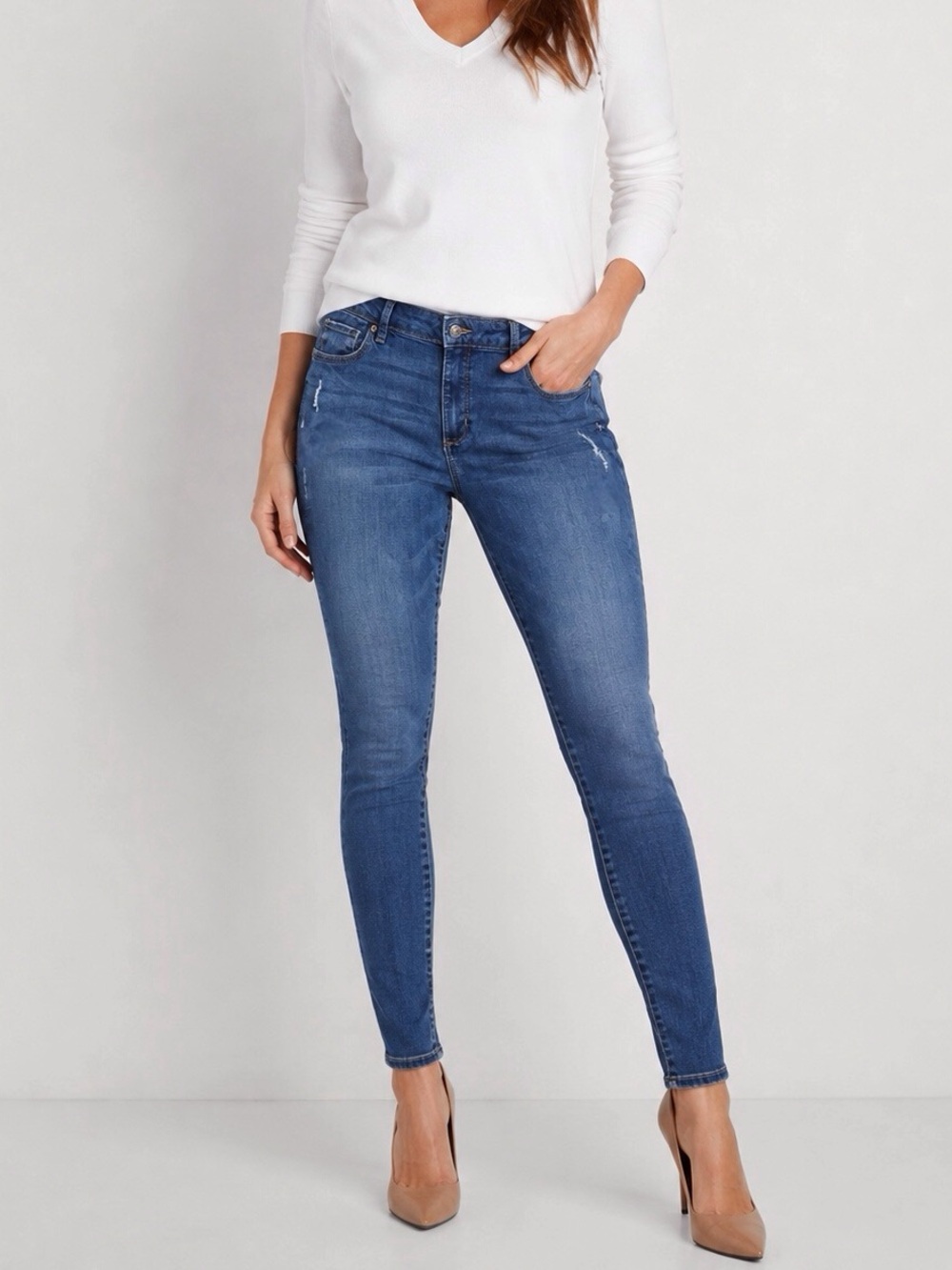 Sonoma NWT 16 Skinny Jeans Mid Rise Stretch Womens Plus Size Lightly Distressed